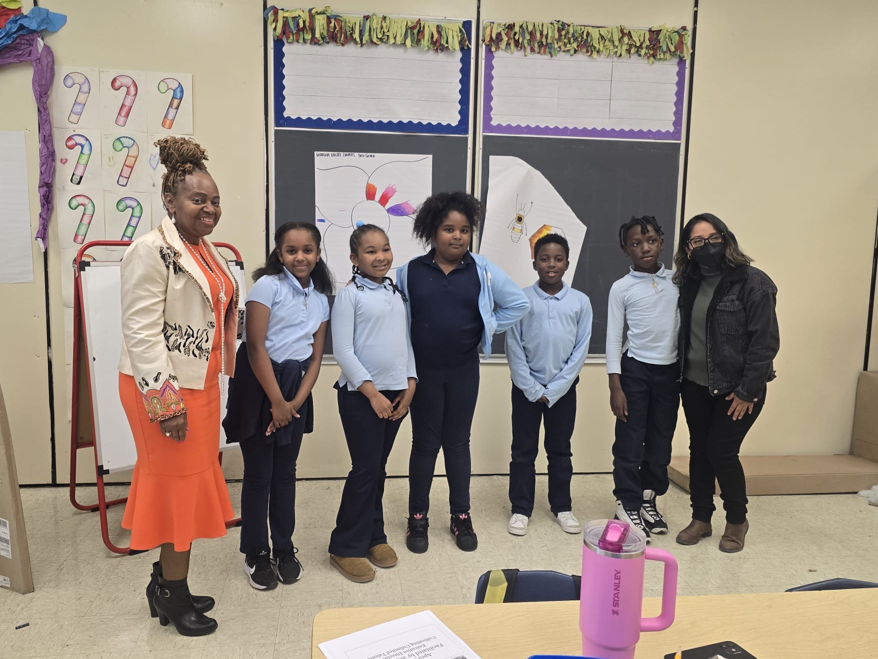 Belinda Gentry with students